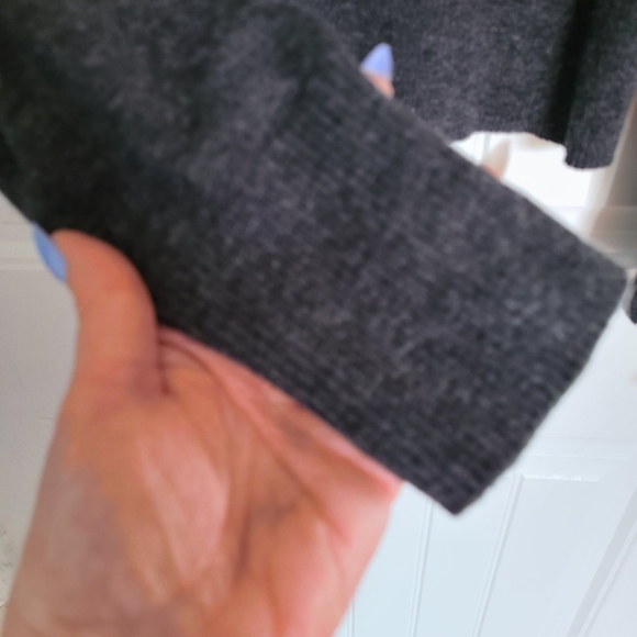 Women's GAP sweater - Picture 4 of 5